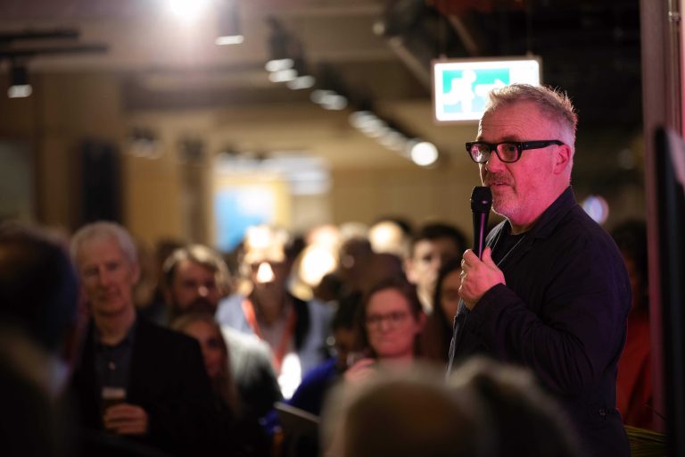 AD at the Eye 25 10 14 1 E7 A1750